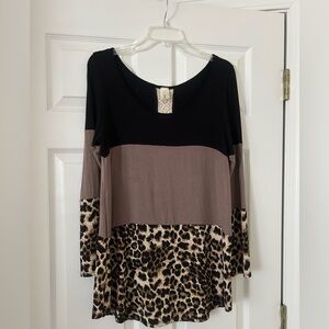 Elegant Color Block Leopard Print Long Sleeve Top